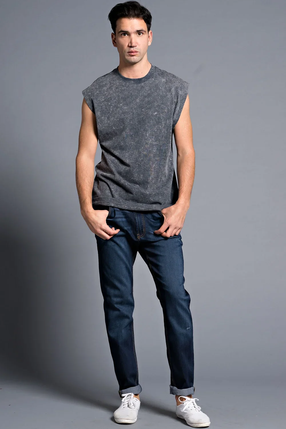 Custom Acid Wash Sleeveless Men's Tank Top Wholesale